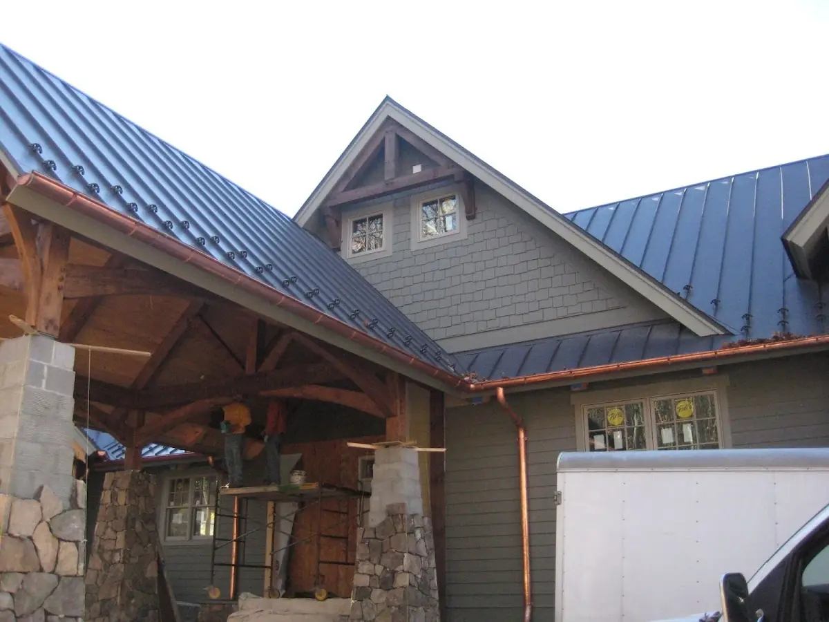 Craftsman Roofing team delivering quality roofing work in Eaglewood